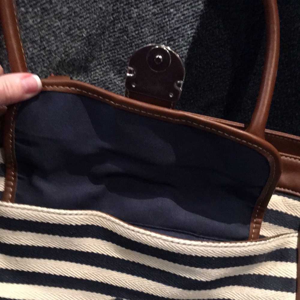 Chaps purse - Picture 7 of 7